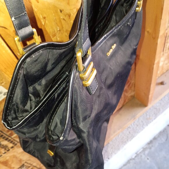 Purses(hand bag) - Picture 6 of 11